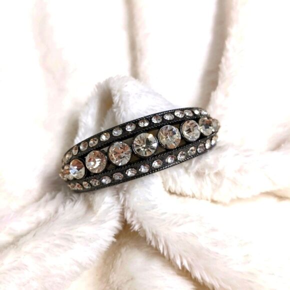 Vintage Gunmetal and Clear Rhinestone Hinged Bracelet - Picture 10 of 14